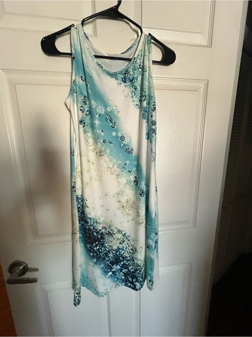 Aqua & White Sleeveless Midi Dress